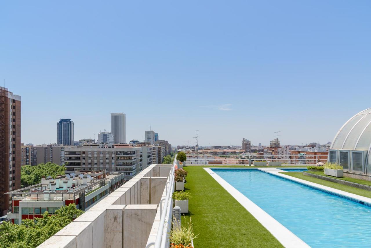 Apartamento Charming Eurobuilding Skyline Madrid Exterior foto